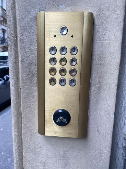 Cocon Des Champs-Elysees Παρίσι Εξωτερικό φωτογραφία